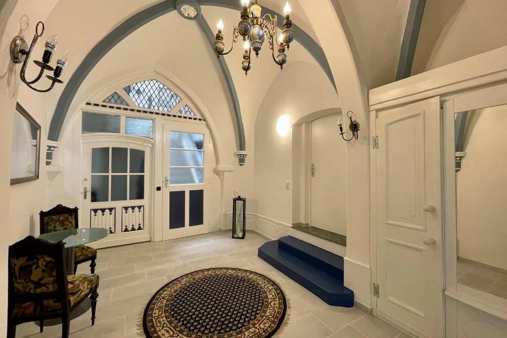 Villa Einhorn: Altstadt Loft Mit Privater Terrasse Goslar Bagian luar foto